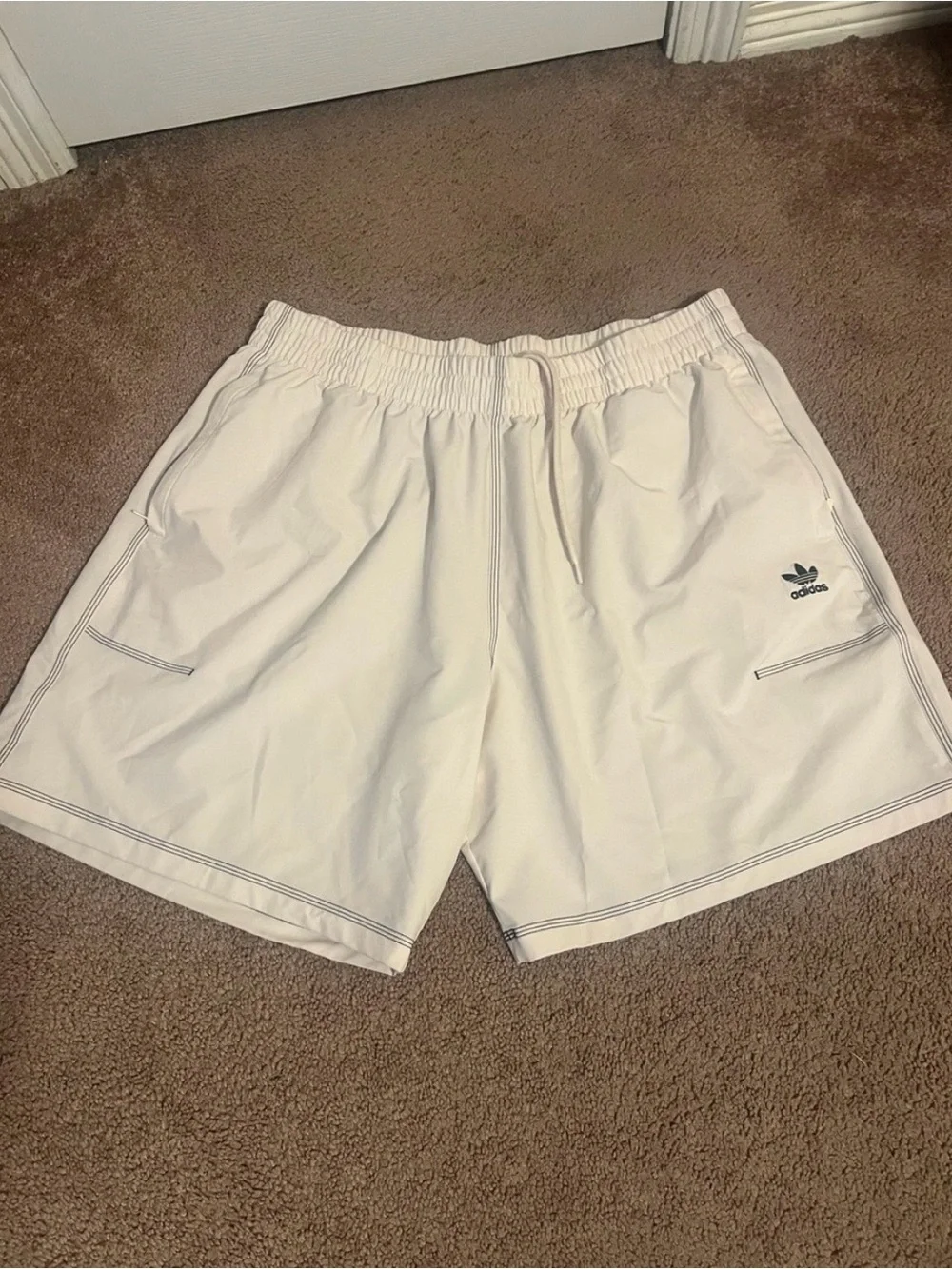 Adidas Originals shorts and t shirt set sz xl/xxl